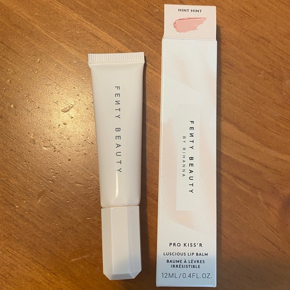 Fenty Beauty Pro Kiss’r Luscious Lip Balm - Picture 10 of 16